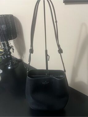 kate spade Julia Medium Bucket Bag Black Pebbled Leather Adjustable Strap